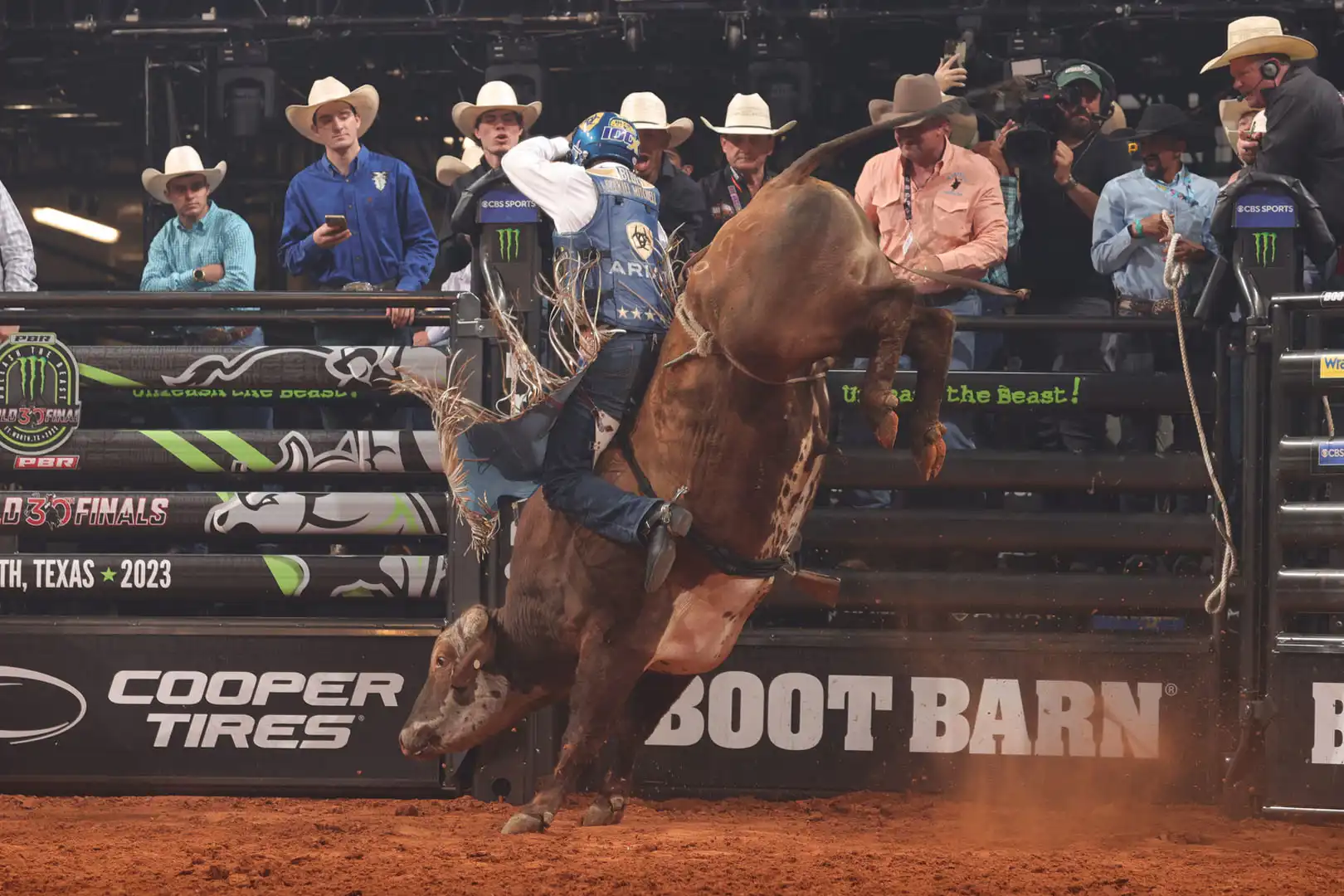 5b2a702b-616d-4f6c-afac-5eeaddbea5d7