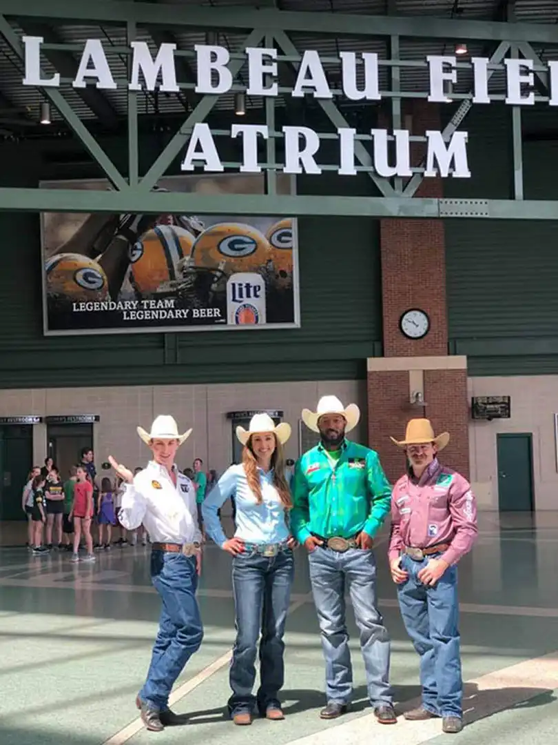 fe213938-3572-44cb-b3a4-bfbdd2b31744