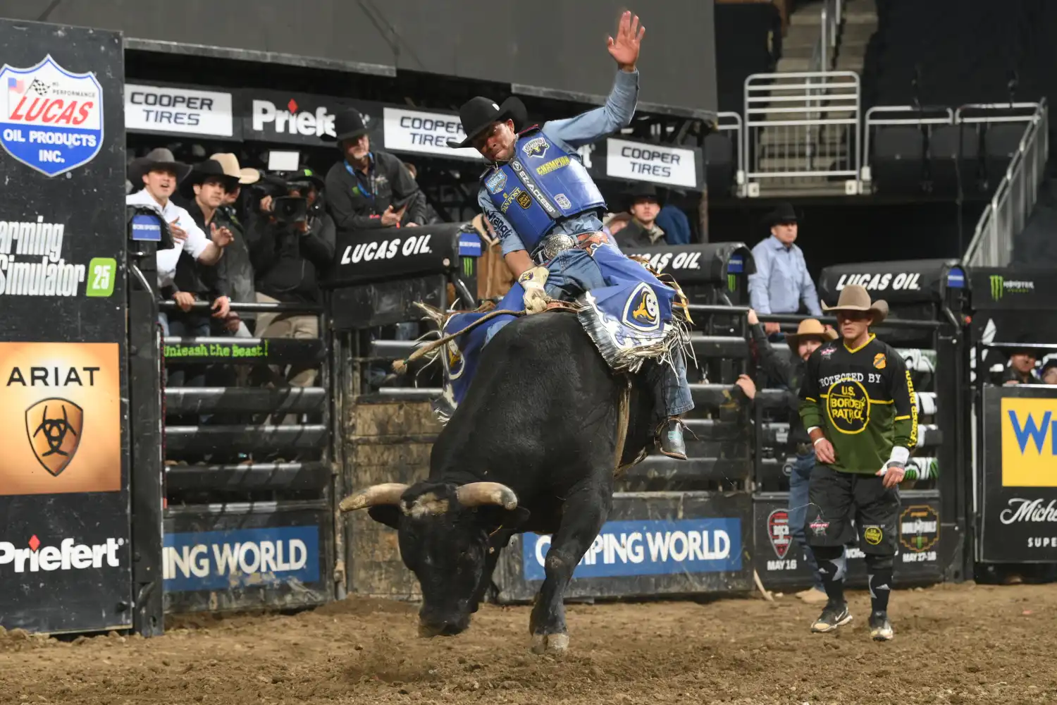 25 LIVE Pittsburgh 01 507