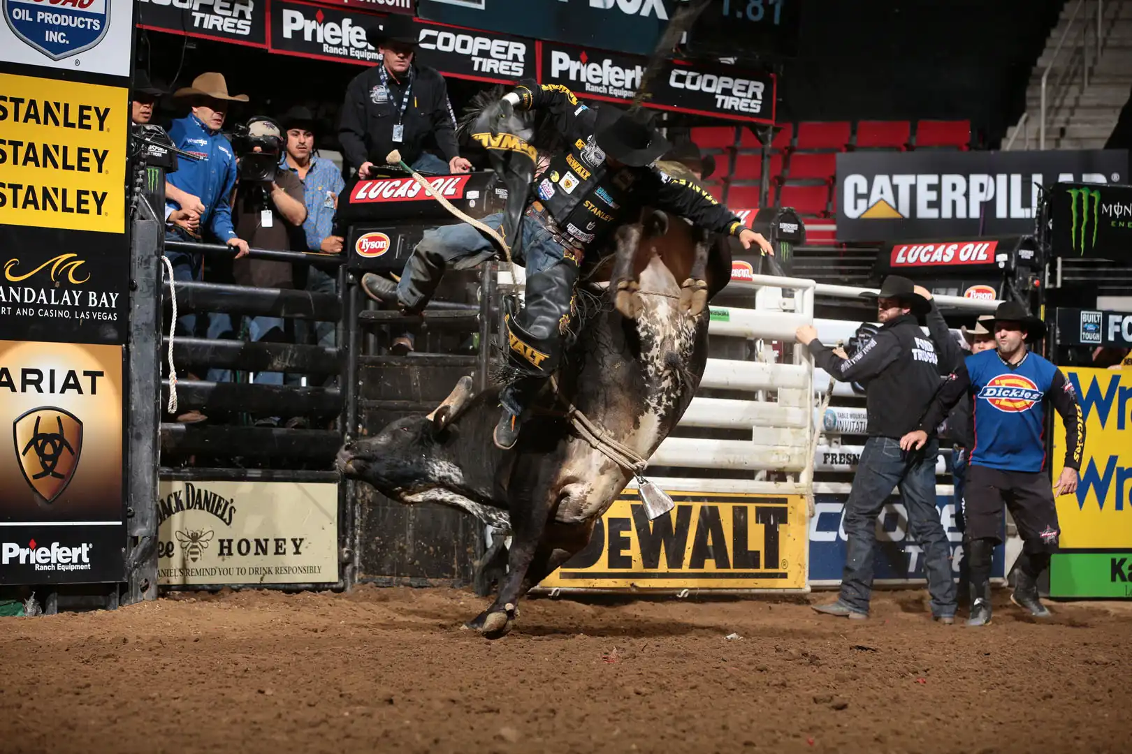 9ee598c4-706b-4691-9628-c64fe74207e5