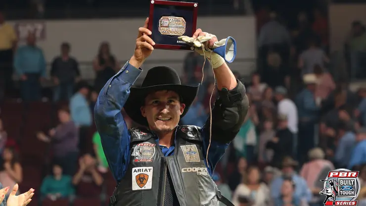 Dirteater wins Bad Boy Mowdown 