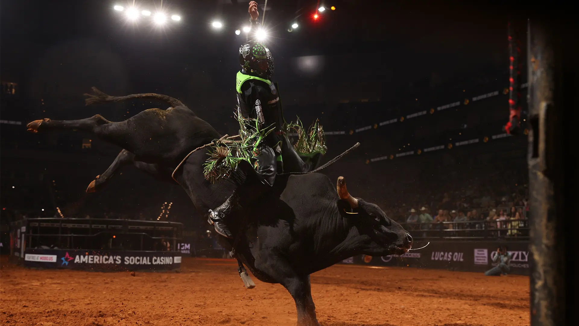 Florida Freedom add to PBR Teams record-holding run via 22nd victory of 2025 PBR Camping World Team Series campaign