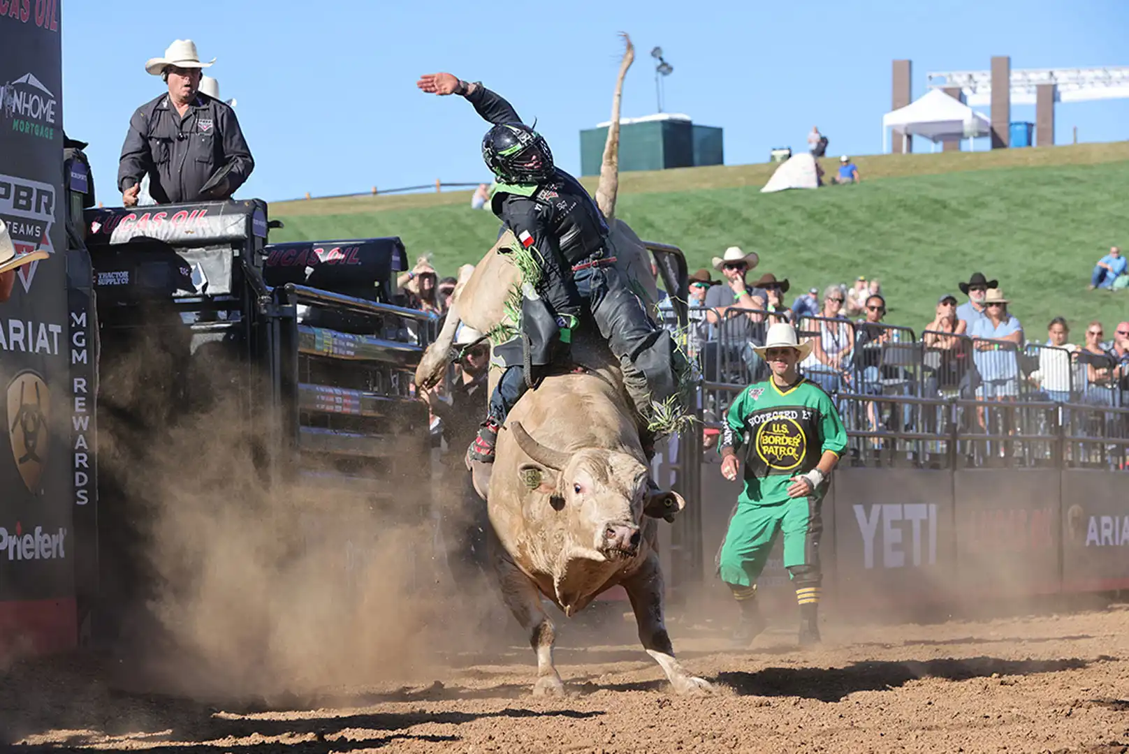 fd399997-a696-4ff2-a057-96d7e145a38d