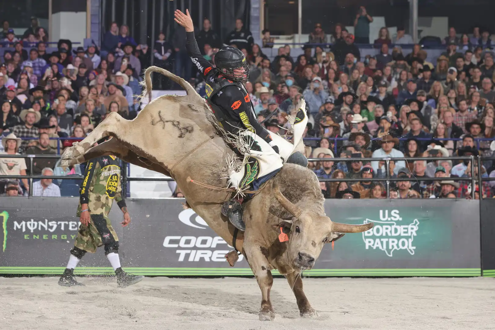 506f3252-86ac-41bb-9470-956f67868b3b