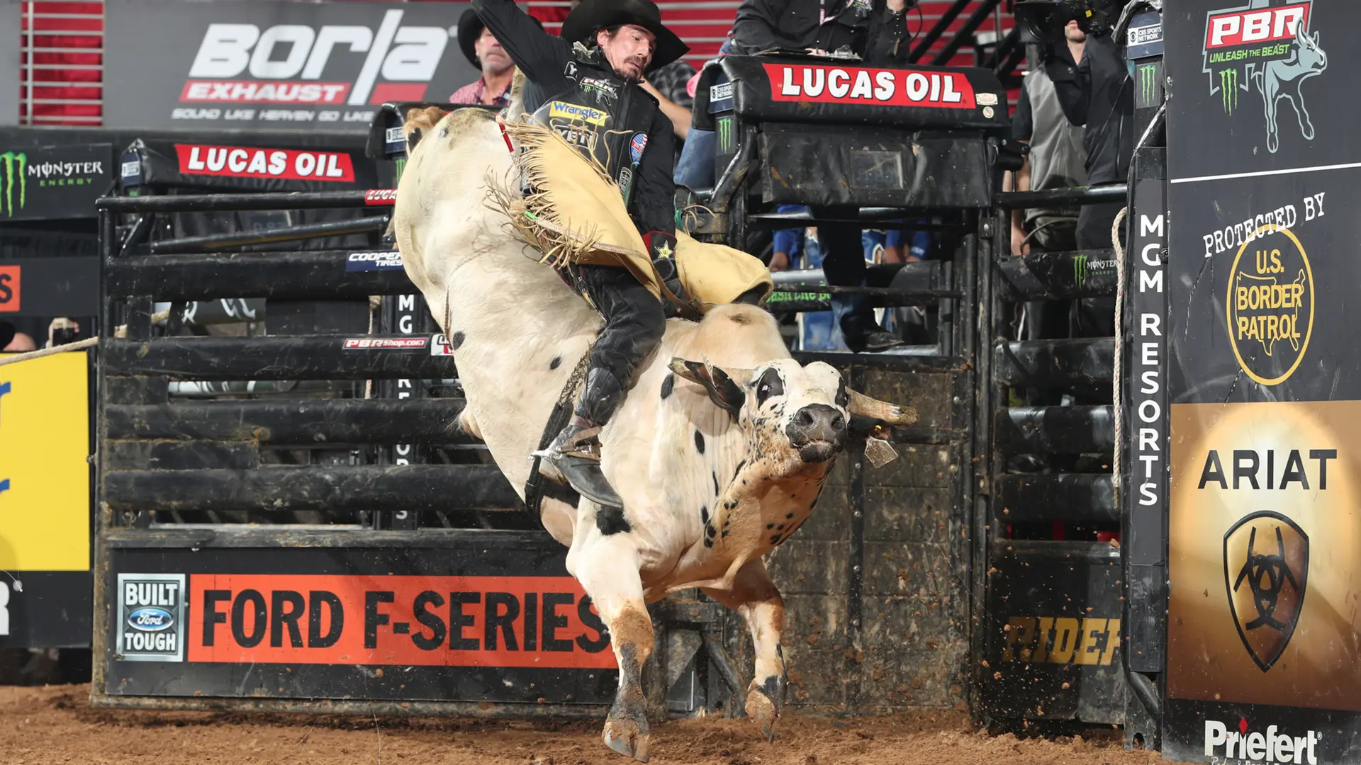 Preacher’s Kid belts out 46-point sermon in Duluth
