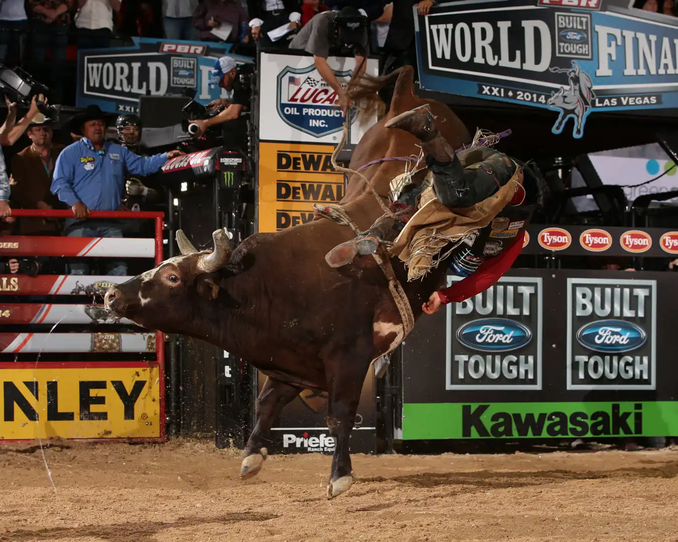 de950933-02a5-4a06-ac6a-04a86a1869f8