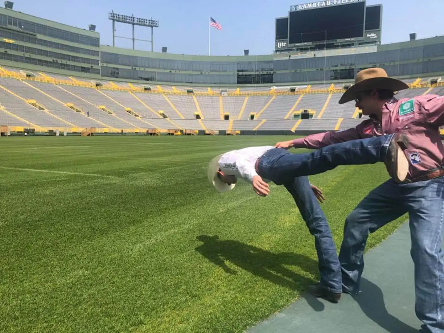 a715b69f-3b6f-48e8-91e3-0761533e5be6