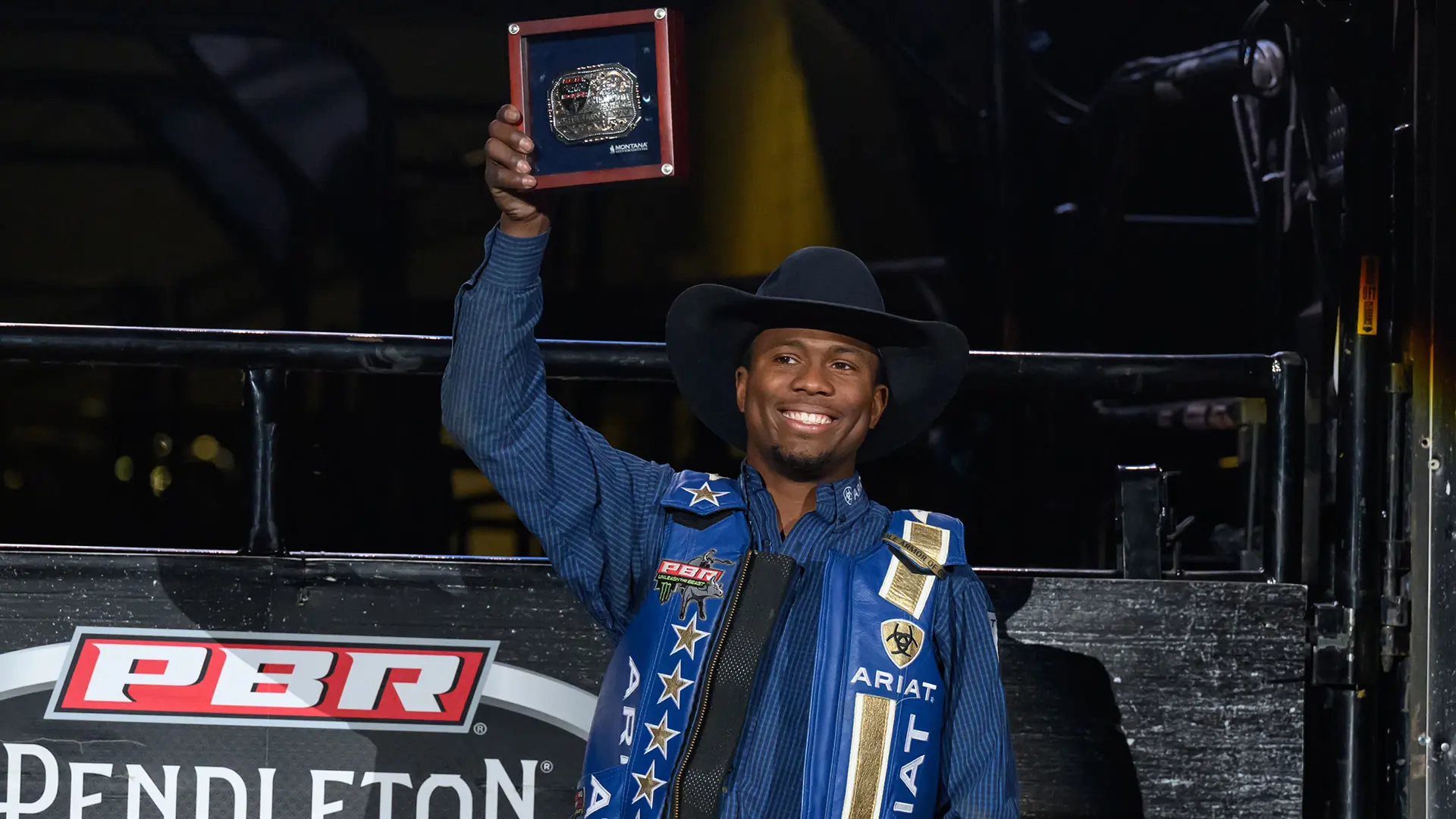 Ezekiel Mitchell victorious at PBR Wheeling 