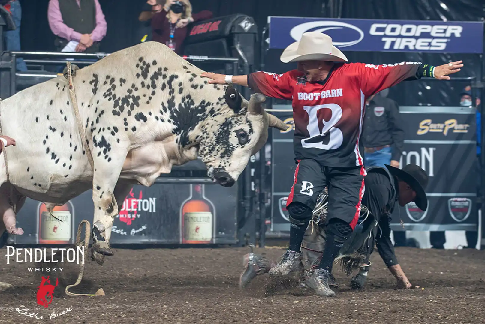 6ddb8c47-3f87-46ed-8d25-26d5cd821830