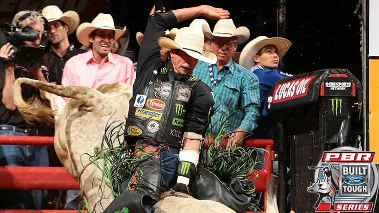 Mauney’s free-arm movement a major benefit