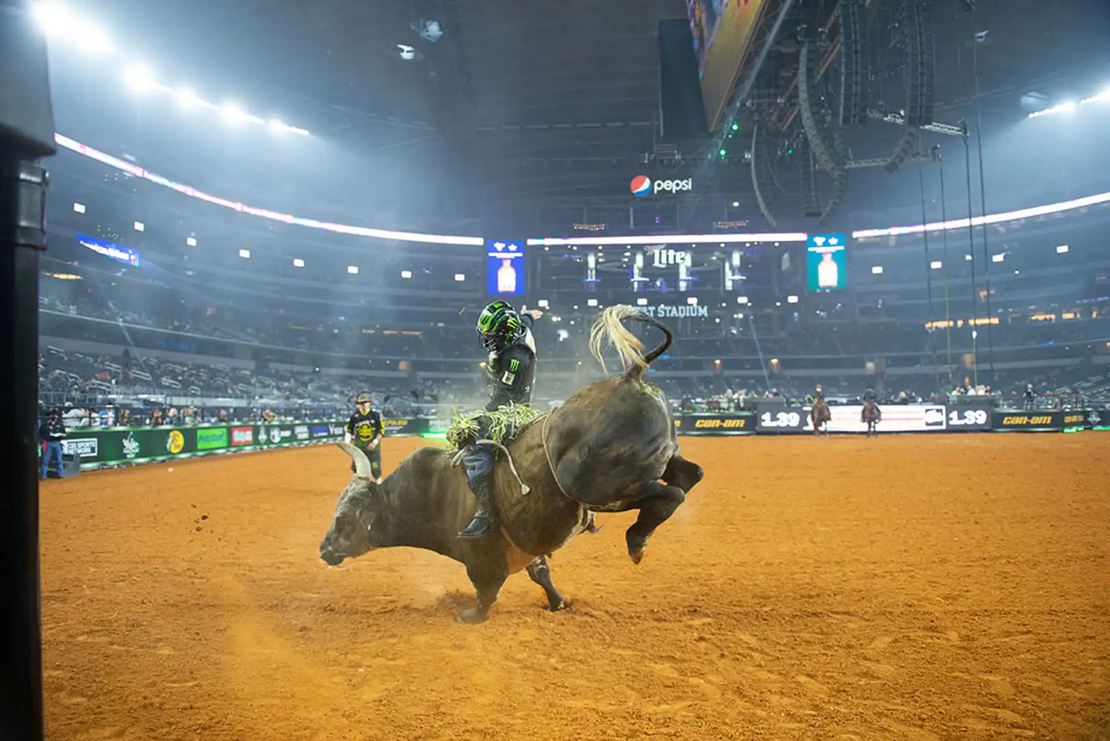 946934ef-0f50-4c6c-8113-c48d9be44a3e