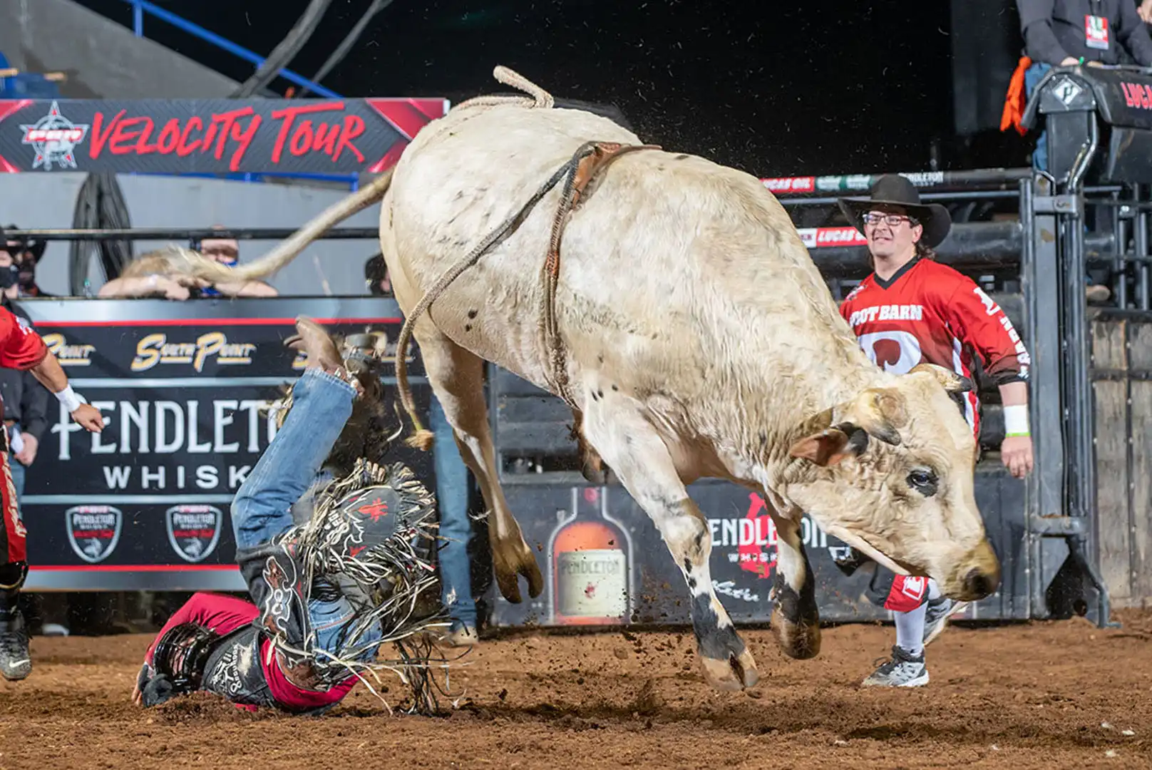 f2fa6ba7-4bff-451f-a2c5-3941b36fc2bc