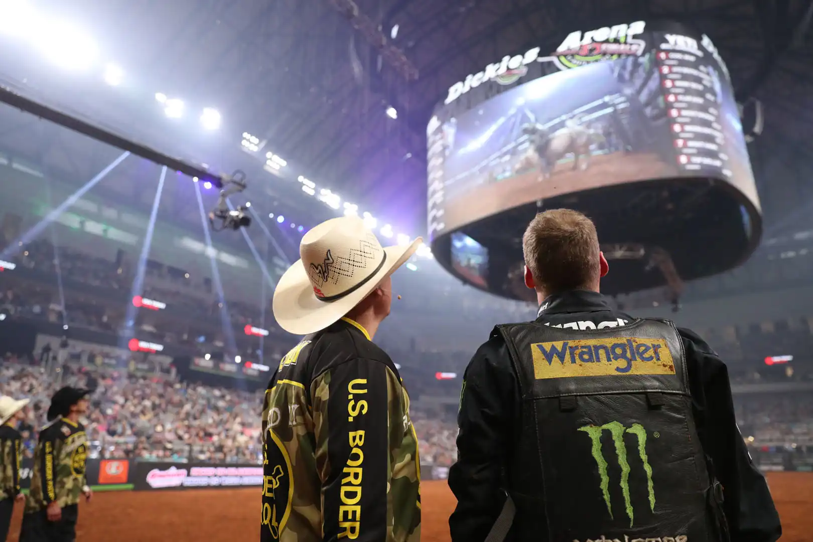 cafcc7ed-f383-4103-bf96-0b55eaad9a88