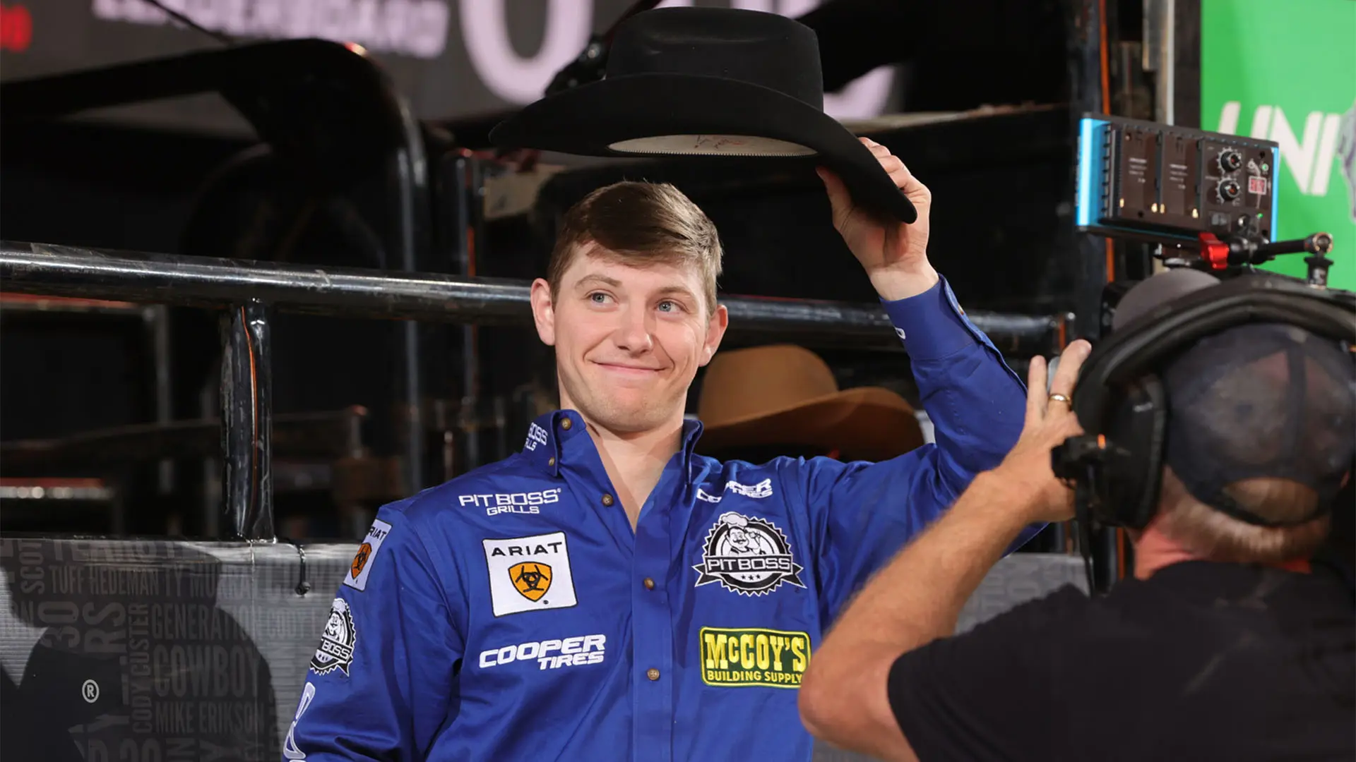 Mason Taylor Wins Round 1 of PBR Unleash The Beast Event in Chicago
