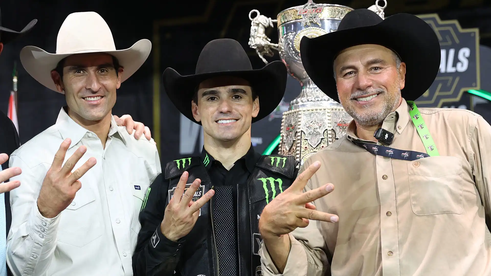 Jose Vitor Leme rewrites the PBR history books with his third World Championship