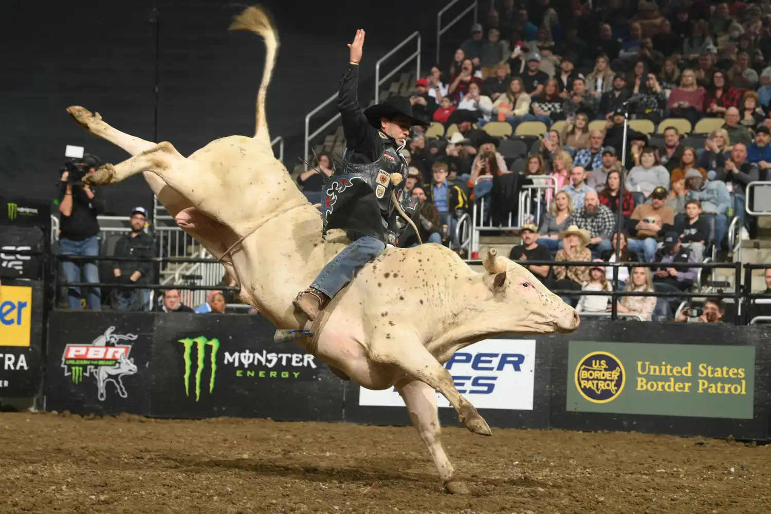 25 LIVE Pittsburgh 01 312