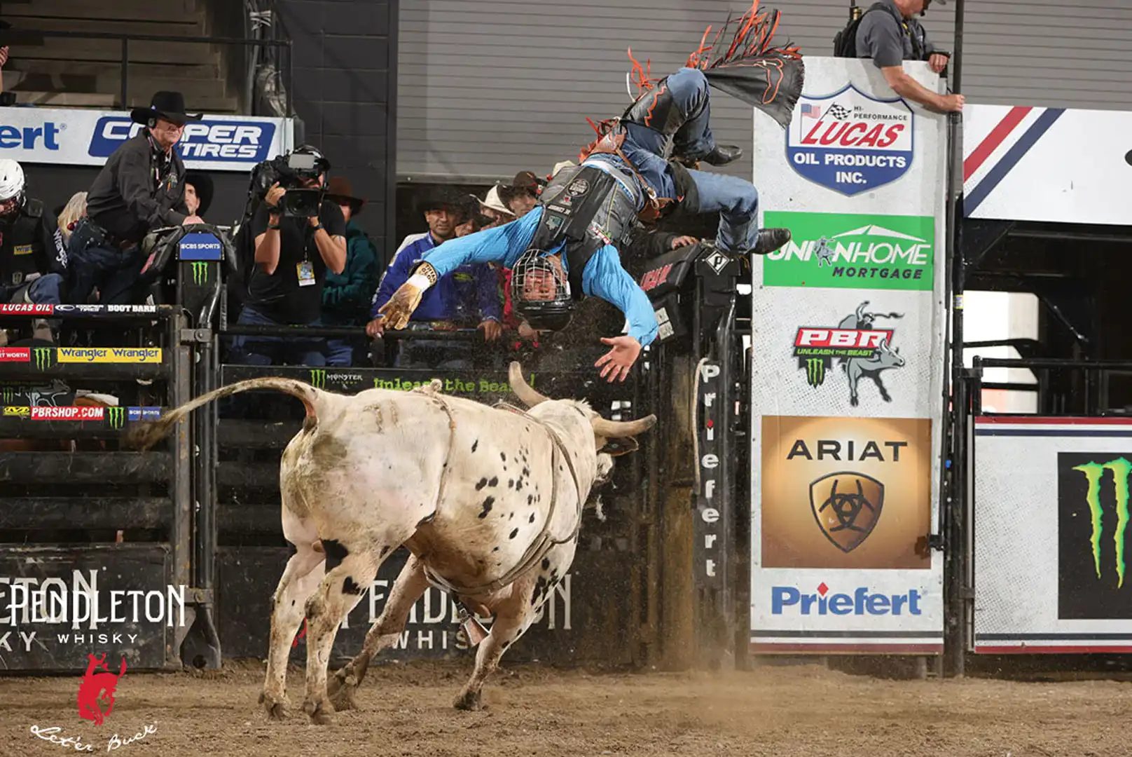 90c09ef8-8c01-4a74-8c92-f6f5c1ff96b4