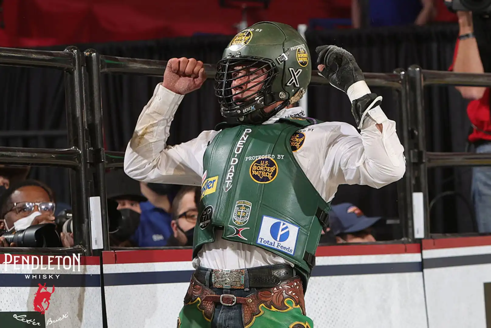 06301d3f-779b-4d43-a829-39d787bd9aec