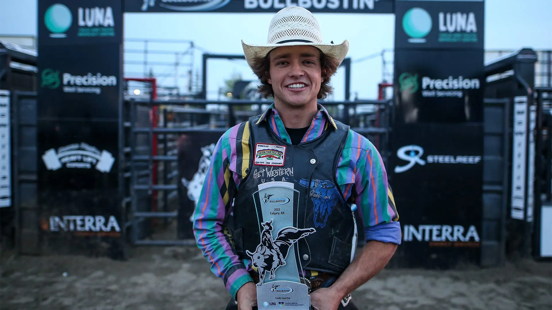 Cole Brewer dominates third Cody Snyder Charity Bullbustin’ in Calgary, Alberta, to win career-first PBR event