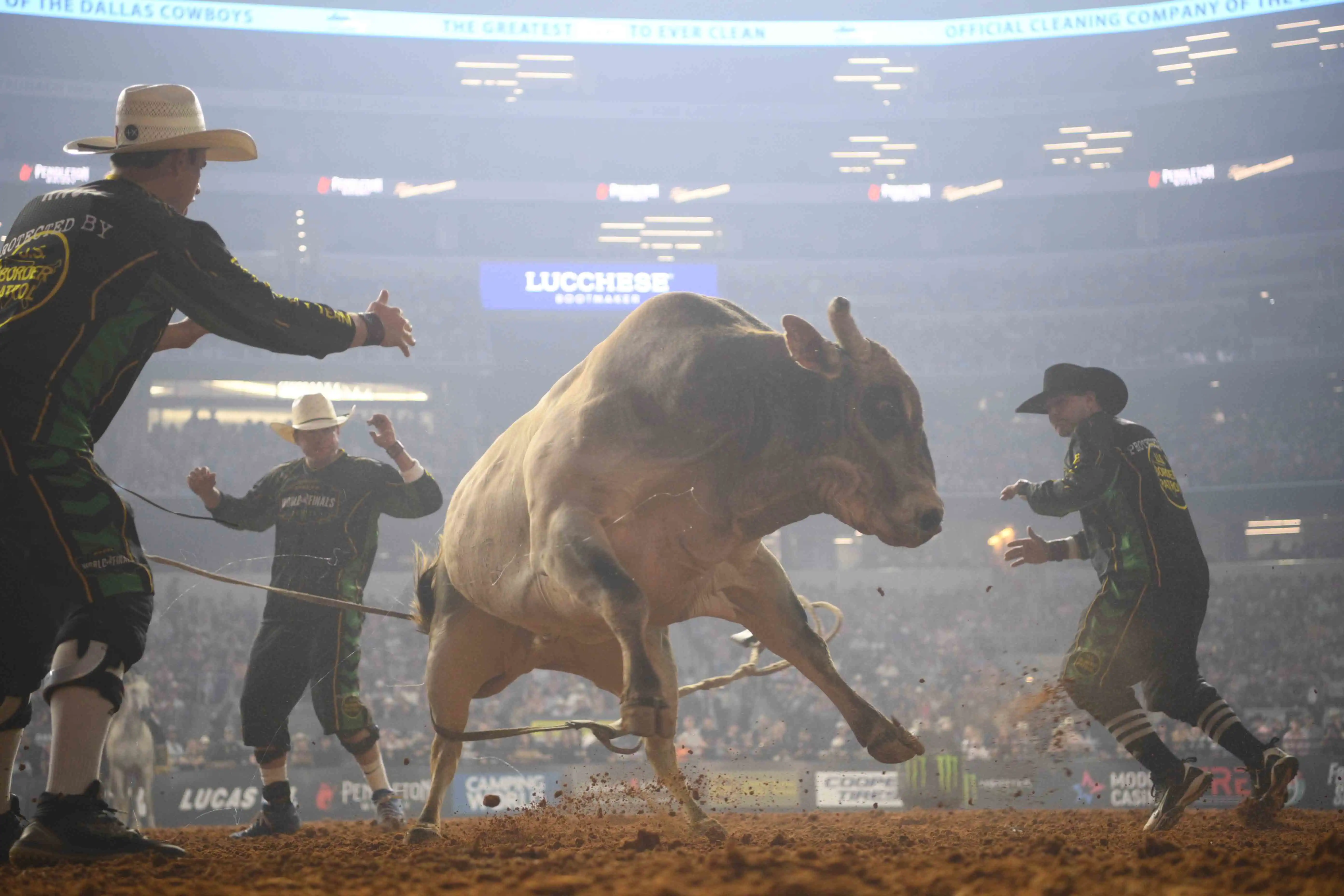 25 LIVE World Finals 01 0472