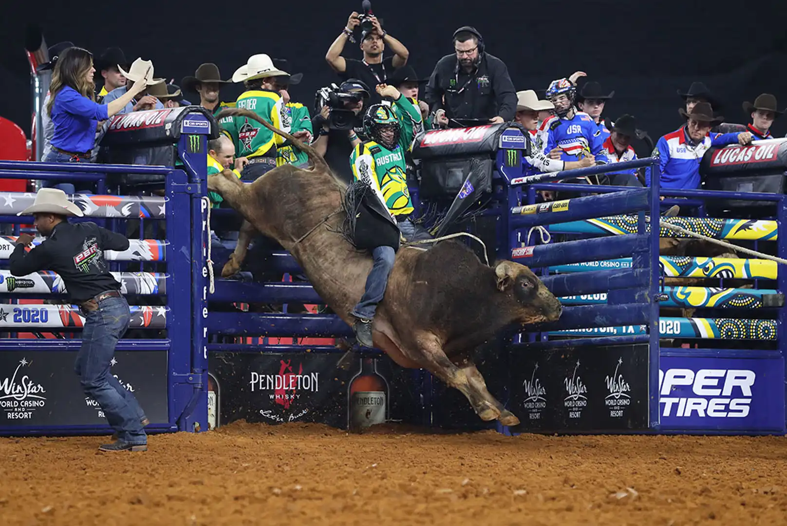 42c5e00f-a96f-44e2-af46-d7720e6d8eab