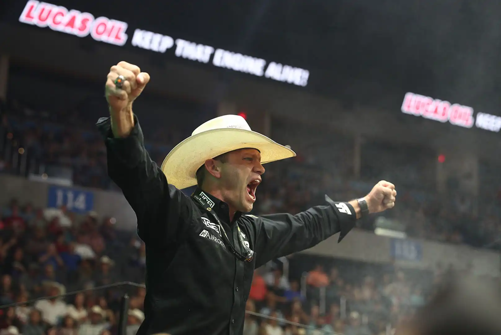 2e475e17-b901-4f43-b2d3-0af3d52fdaf4