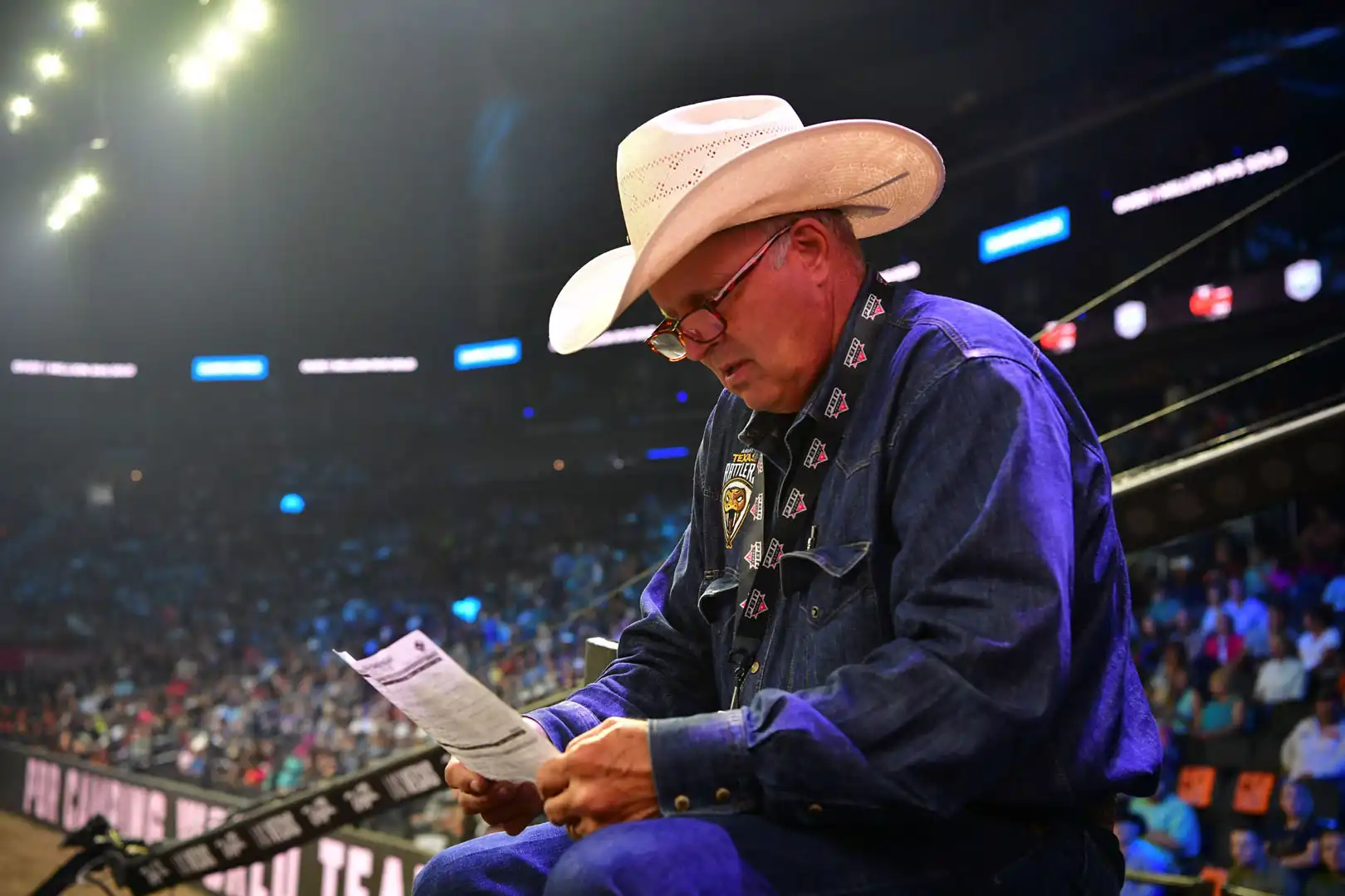 f836dec6-0d9f-4205-a35b-0862820be5cf