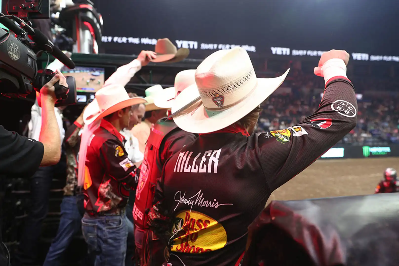 d0029cd9-a5df-4ce8-b6c6-40f4a5acbe65