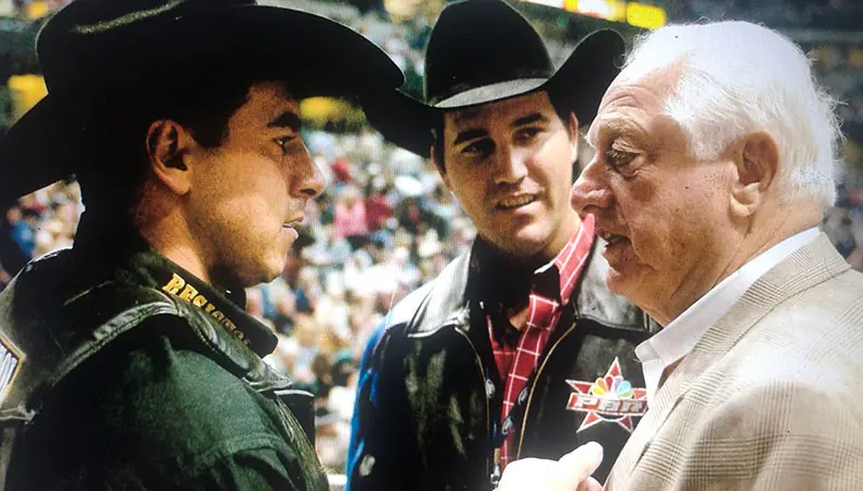 PBR says goodbye to Tommy Lasorda, great friend of the sport