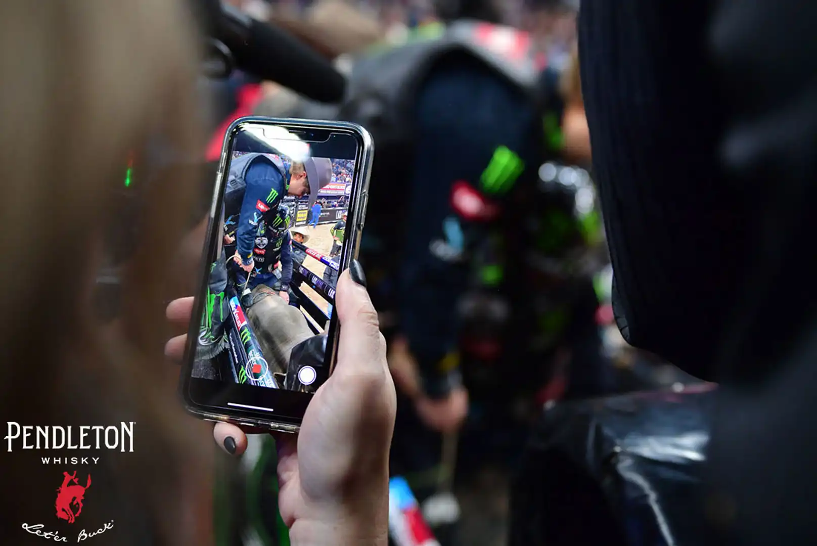 8635bf9e-e38f-4d57-8e50-4bb0f4eb0864