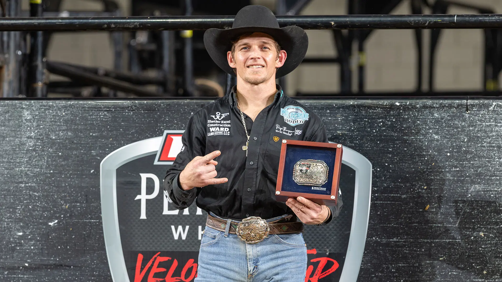 Veteran Michael Lane’s flawless weekend wins Cooper Tires PBR Dayton