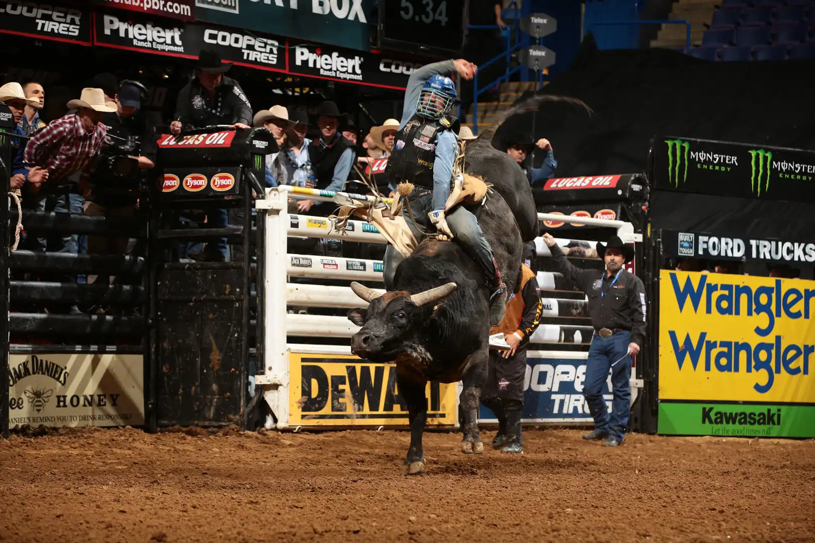 6e955849-3a88-4c11-a975-04a445ed4d60