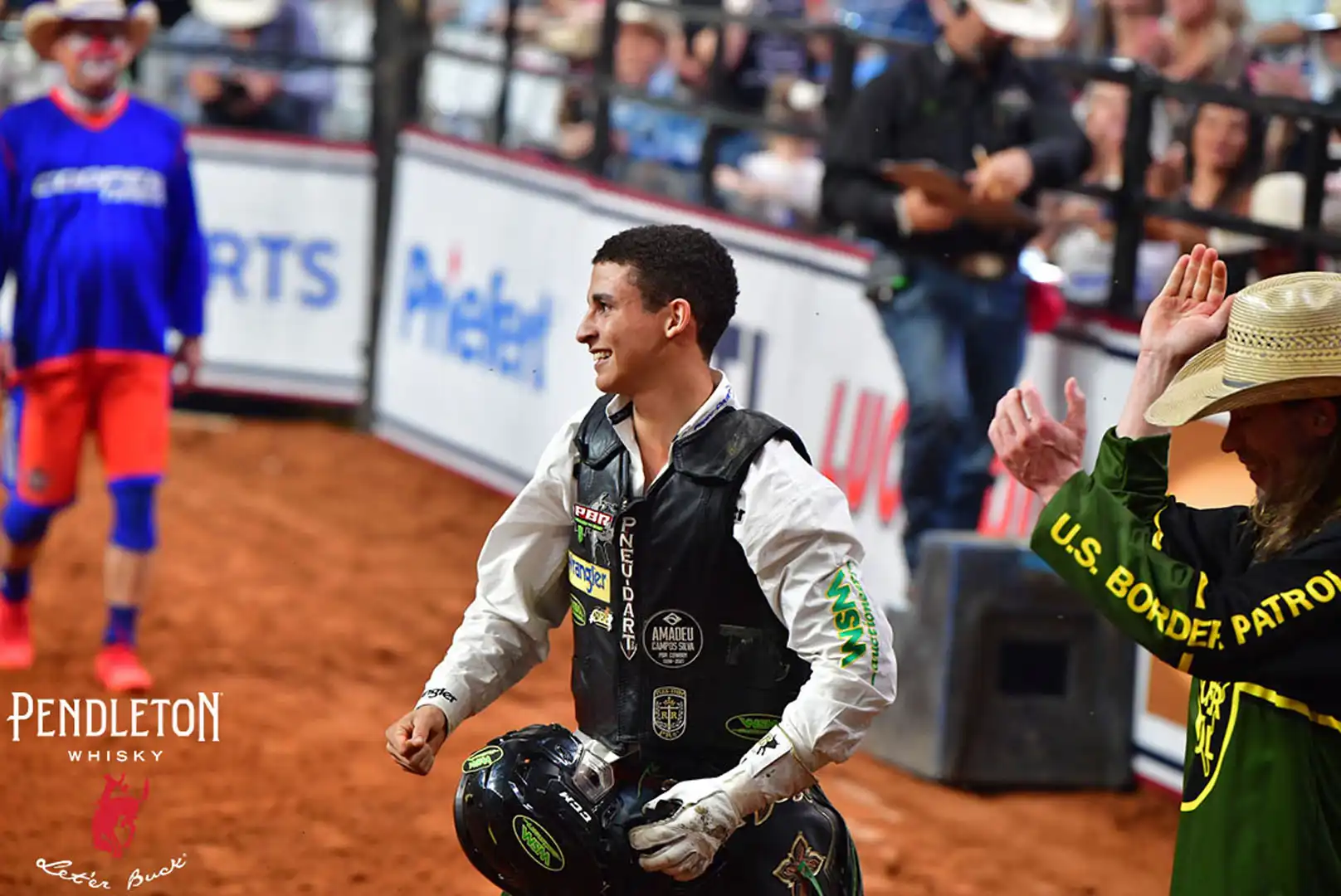 937f0500-c421-4069-b5f0-8d7aa8241b60