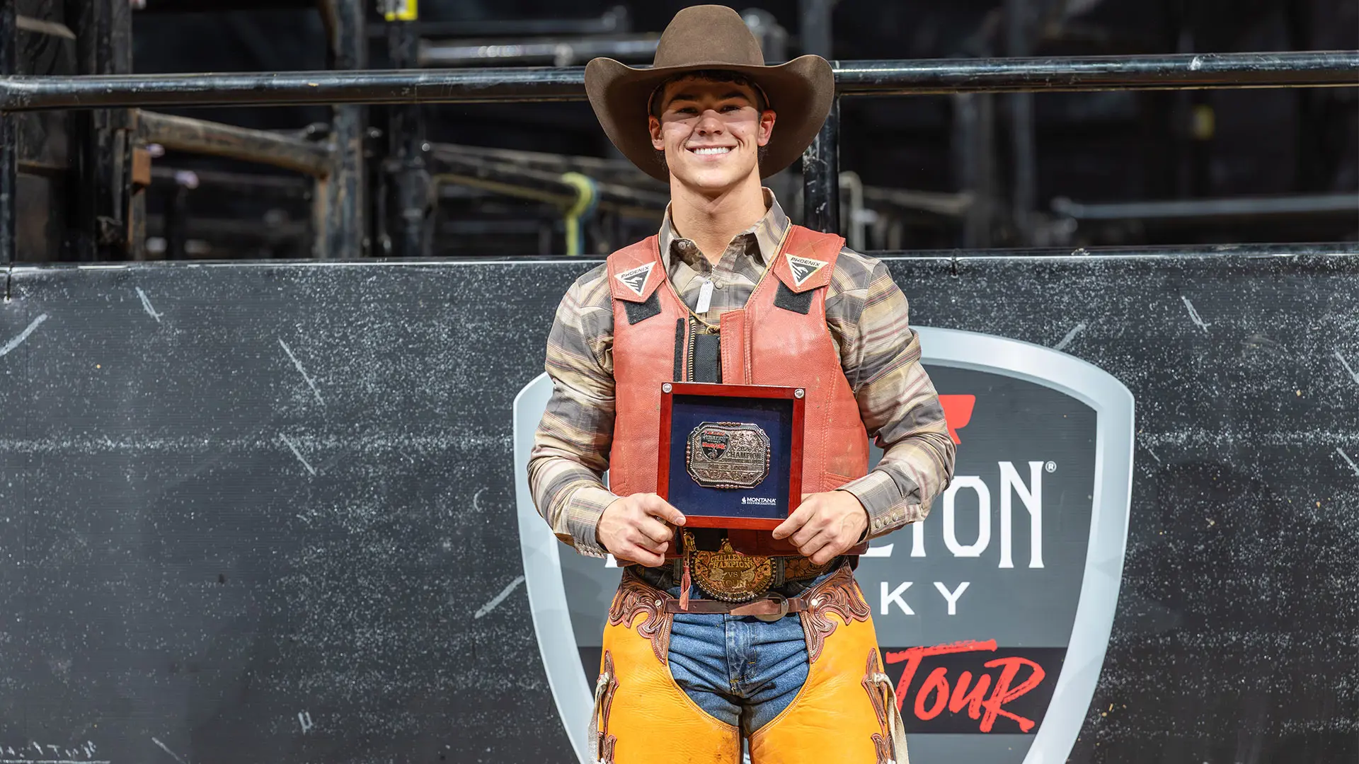 Kade Madsen returns from two-year church mission & hiatus from bull riding to dominate Pendleton Whisky Velocity Tour’s 2026 season-opener in St Louis