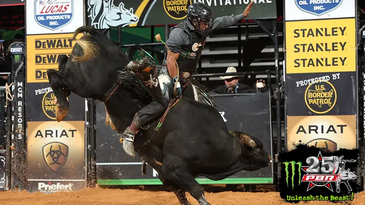 Whitehorse extends lead in Rookie of the Year Race