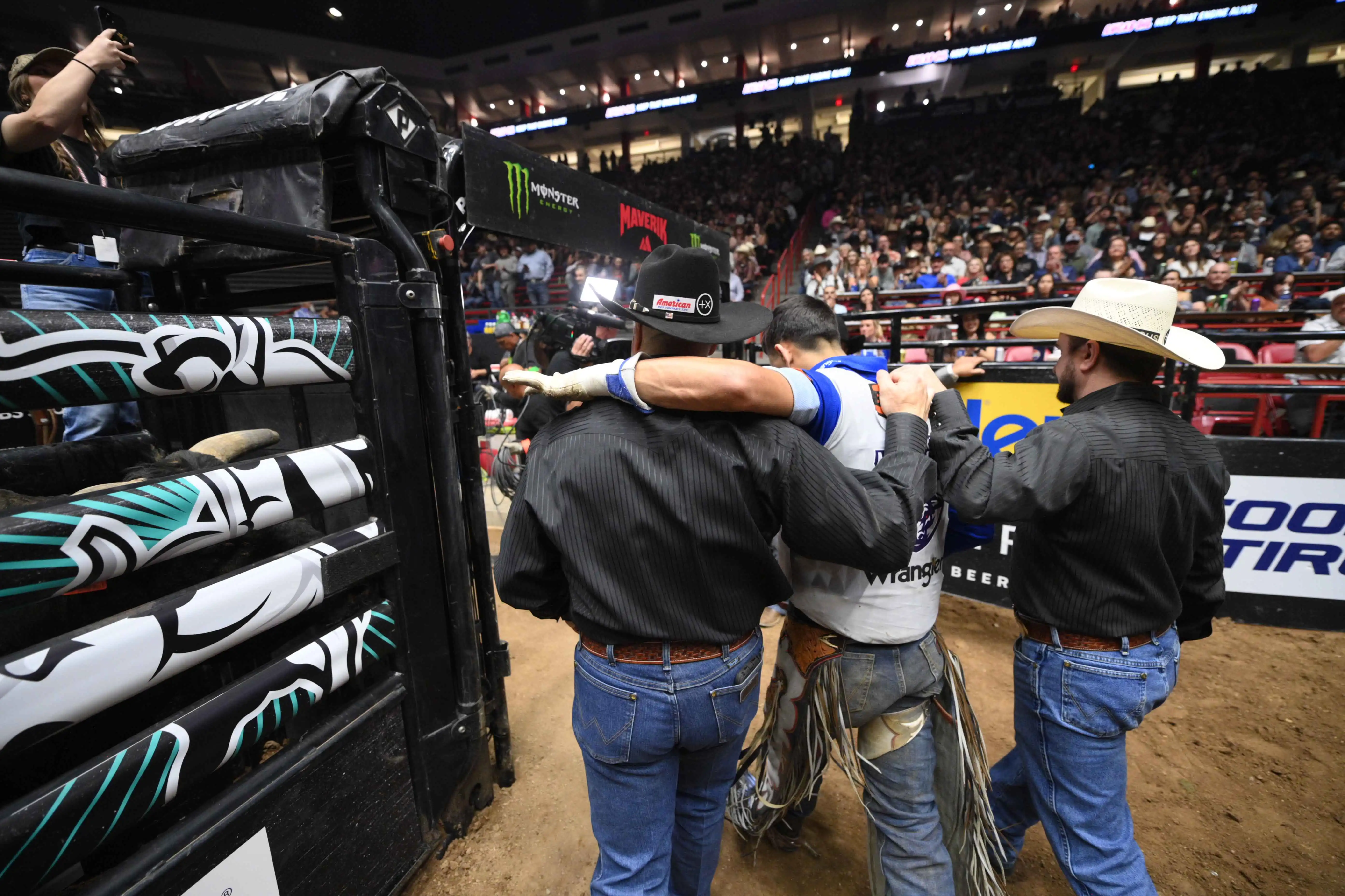 25 LIVE Albuquerque 01 187