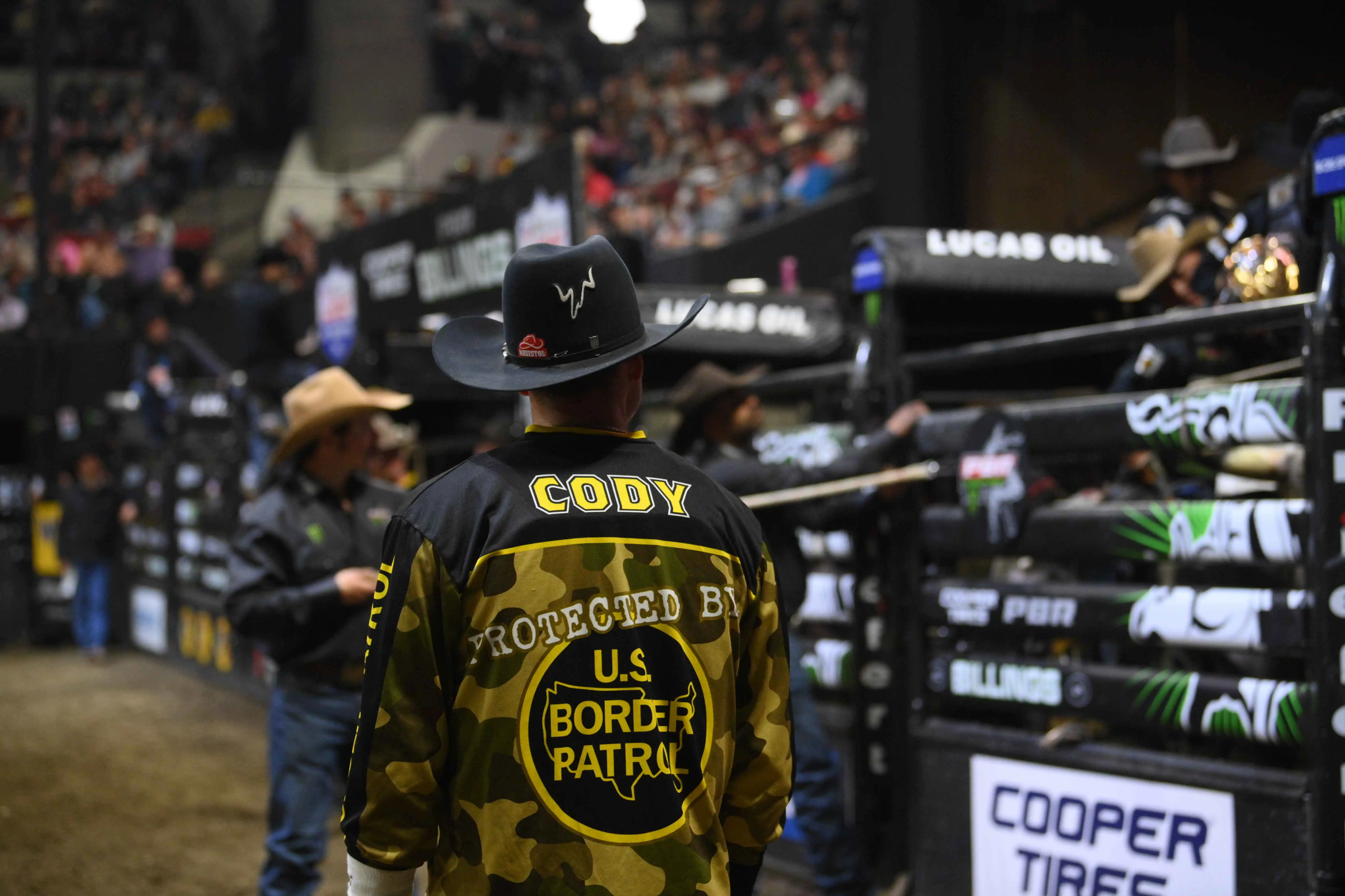 25 LIVE Billings 02 496