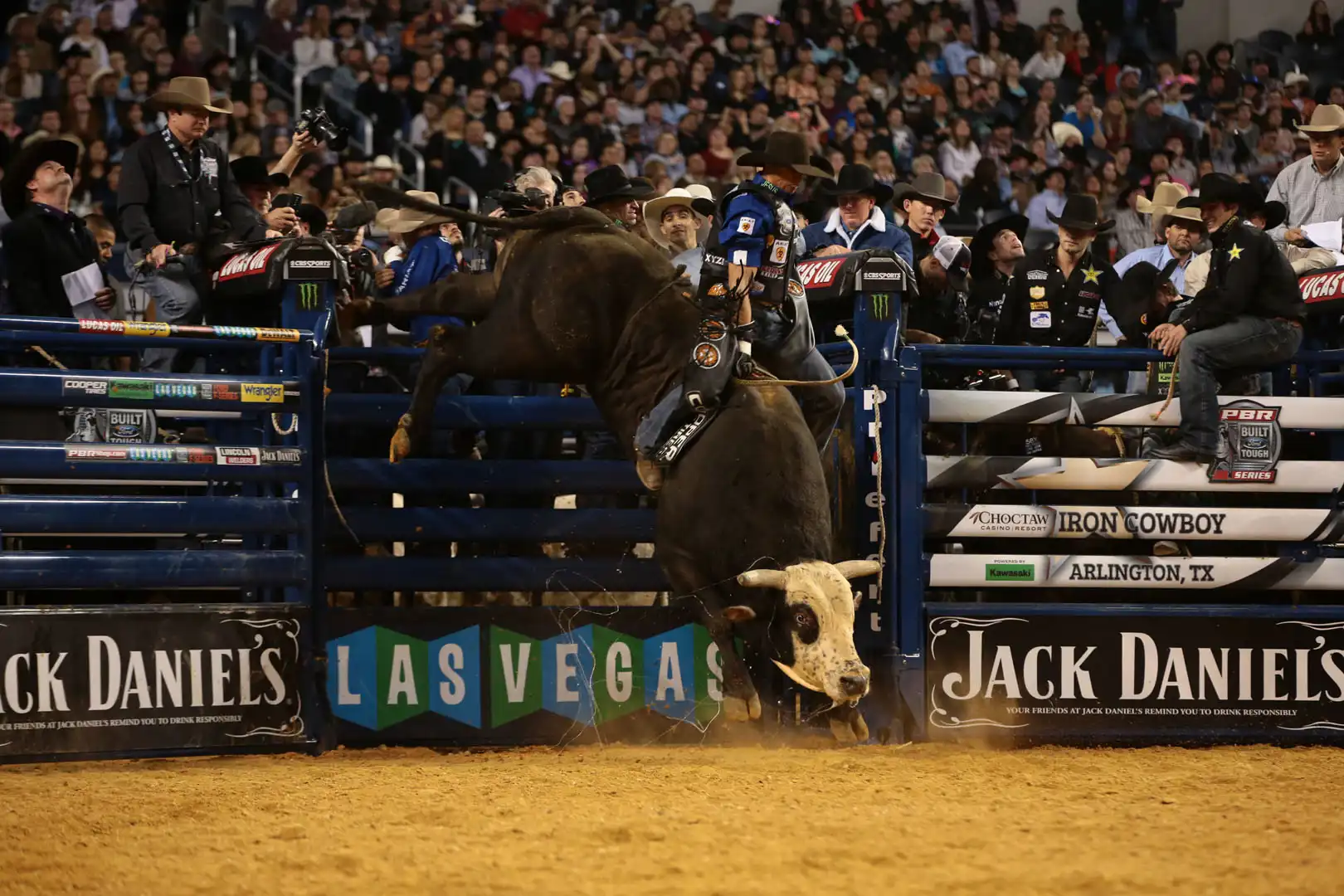 d793e753-2bbb-4b9a-a877-b0f780dfeddb