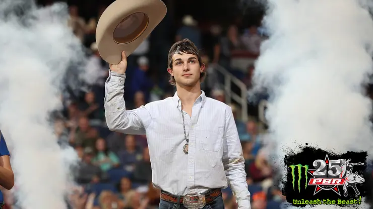 18-year-old Cannon Cravens wins Round 1 in Greensboro