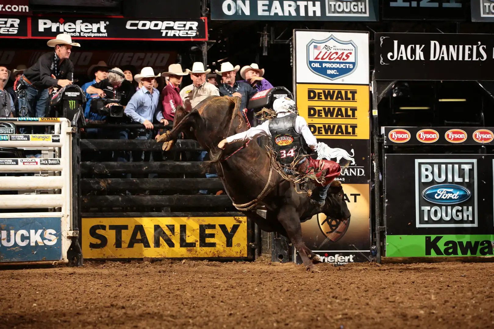 6f5b01b0-b2e8-4018-9842-547a94137965