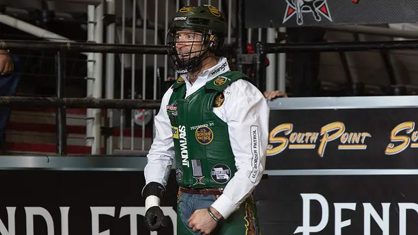 Willingham commits to 2020 after broken leg ends what was supposed to be final year of his career