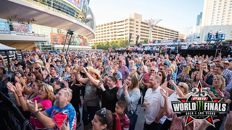 PBR takes over Las Vegas for 25th anniversary World Finals