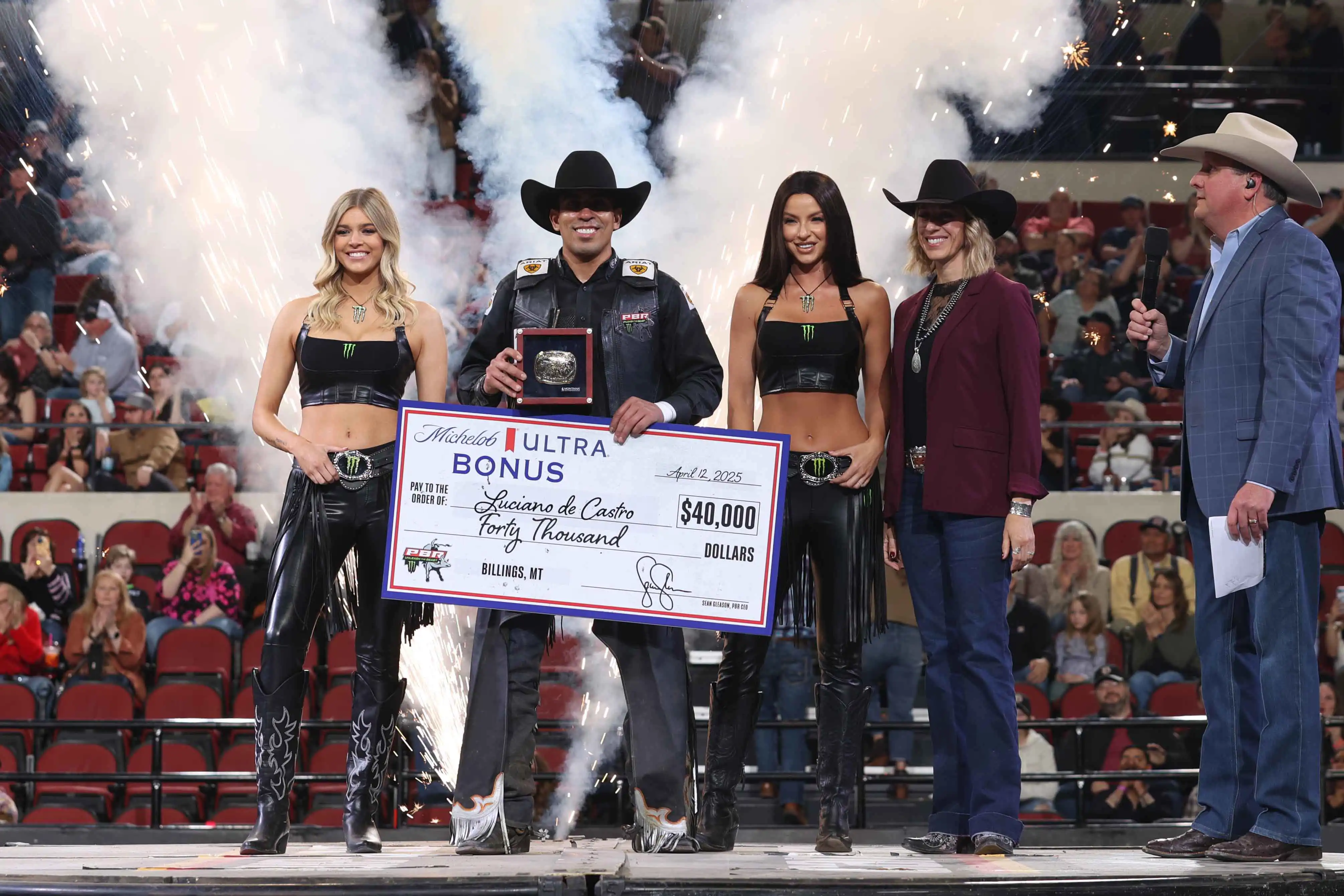 25 LIVE Billings 02 811 (1)