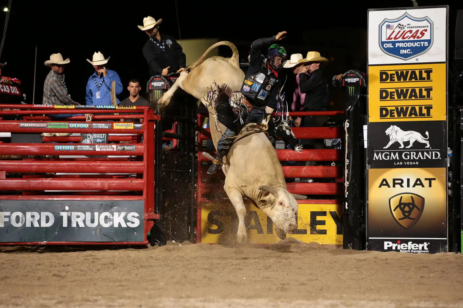 8ada69c3-4ff7-4579-8250-e7a1febfa299