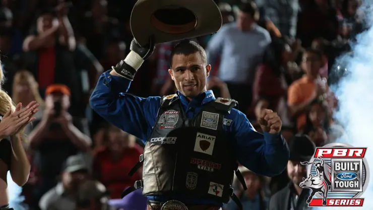 Aparecido wins Round 2 of Ty Murray Invitational