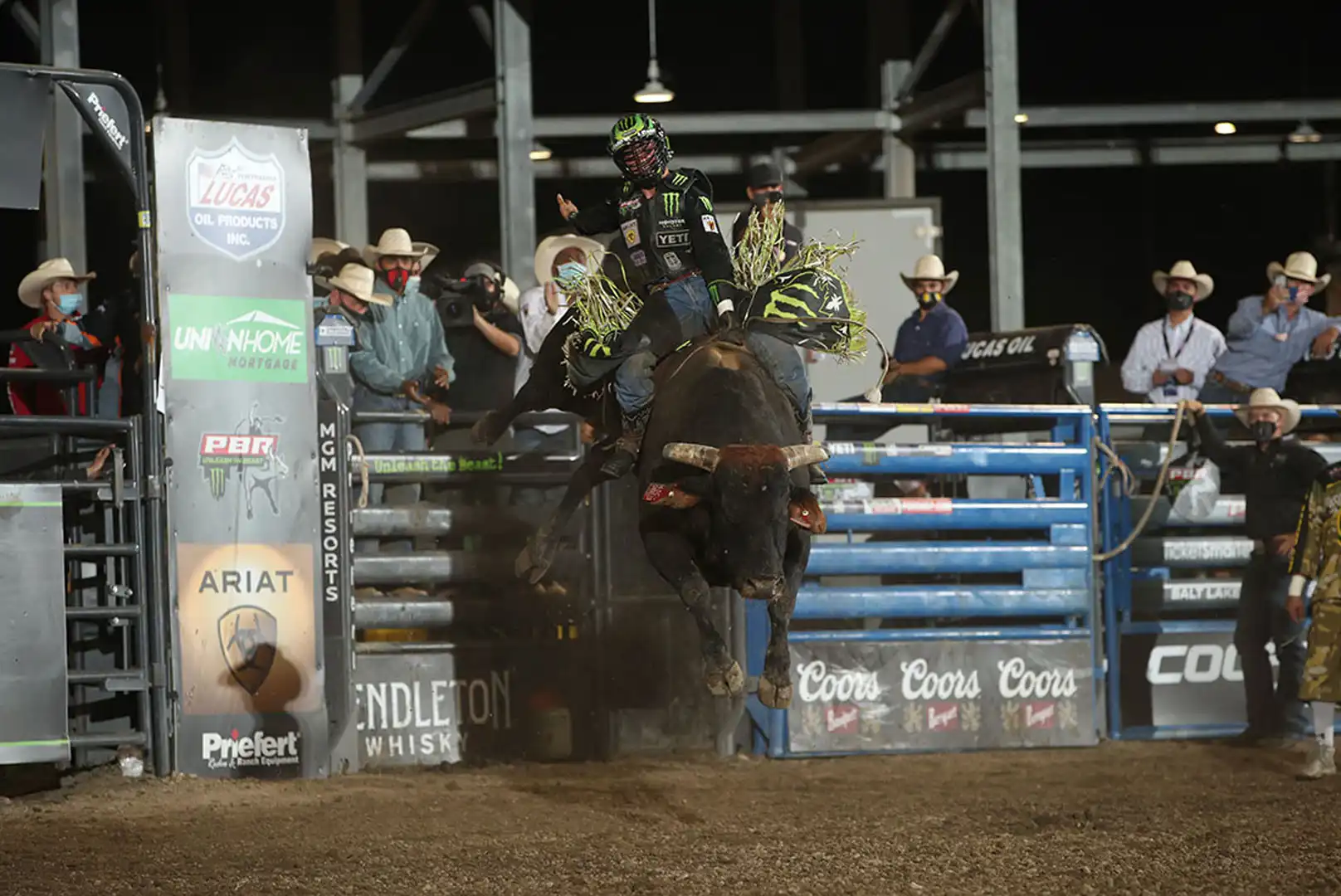 e8d4116b-e827-44cb-9e96-e781a27615a7