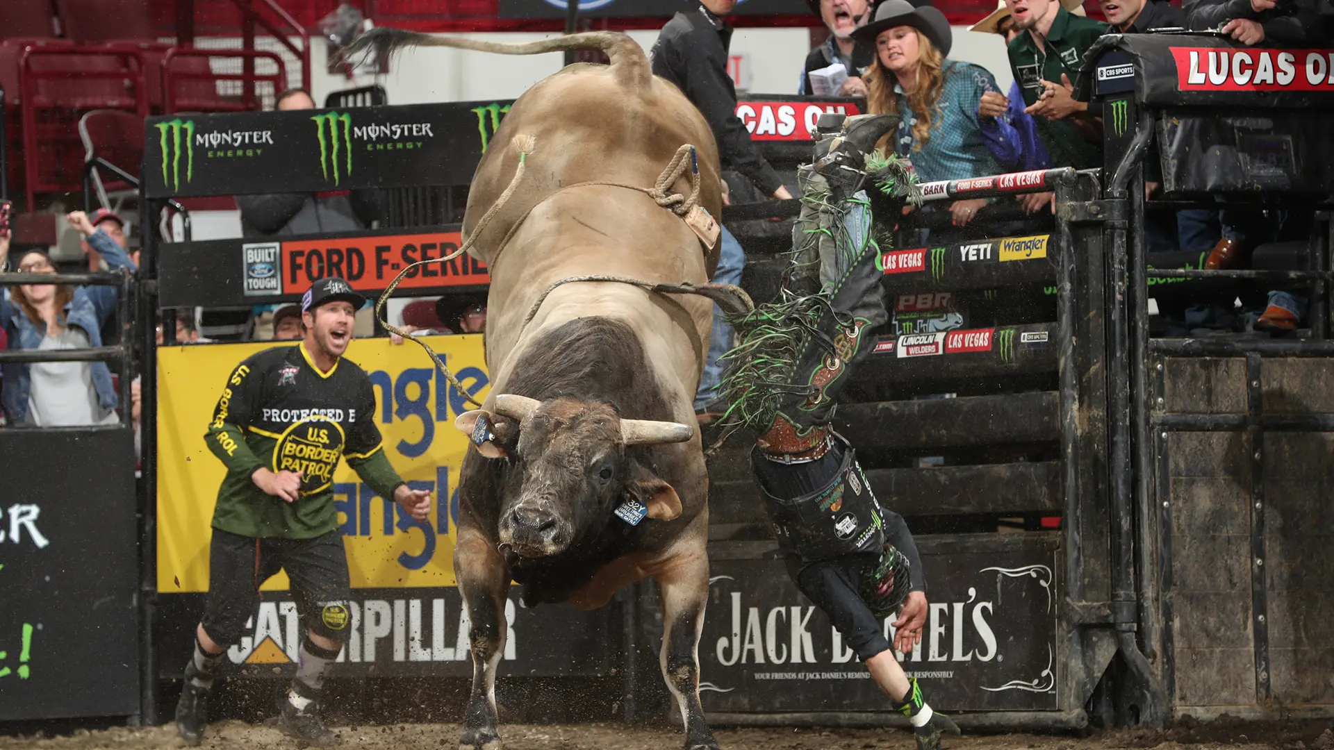 Bruiser wins showdown against Outlaw