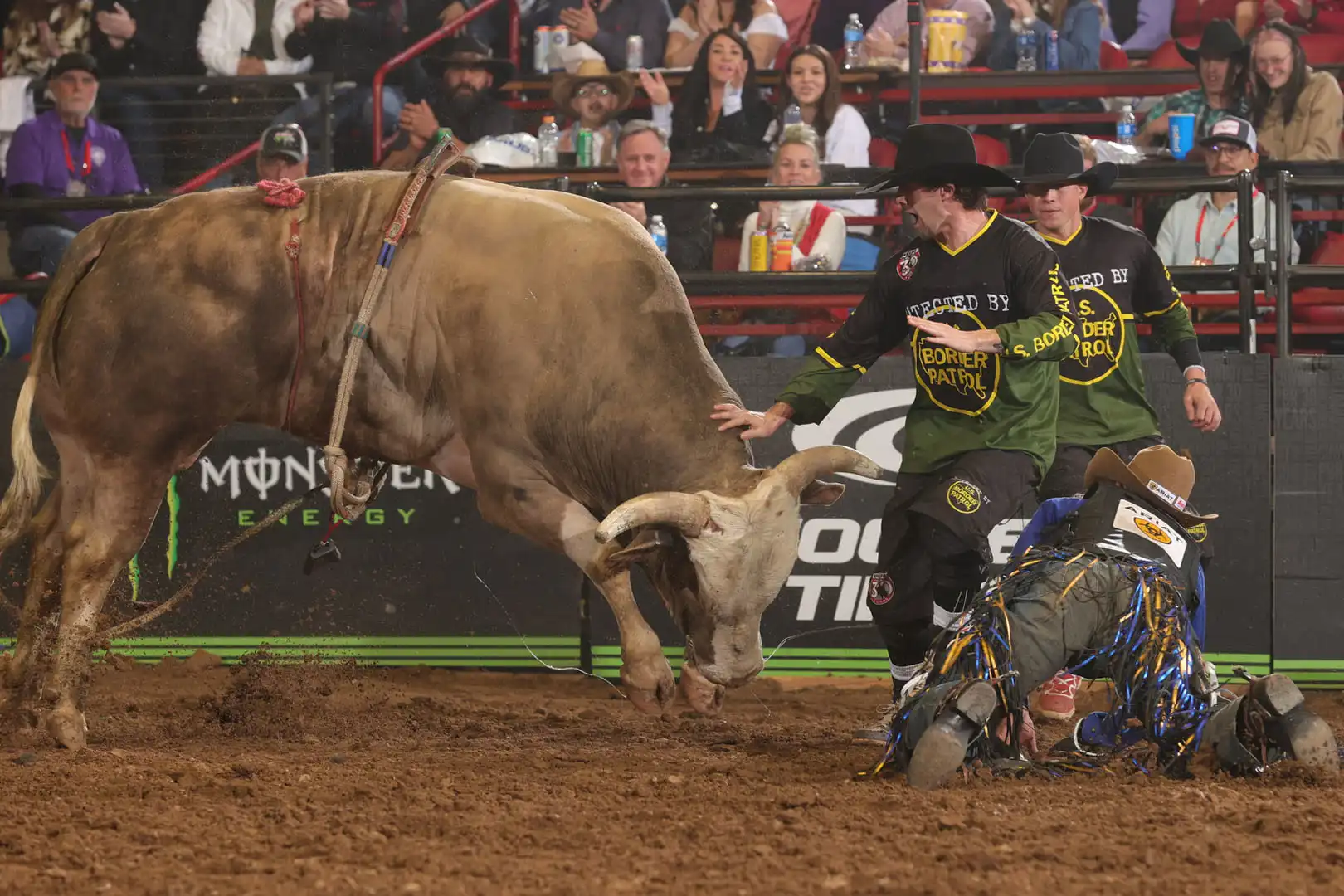 f6736027-e4a6-43f5-8213-0cadcda6e003