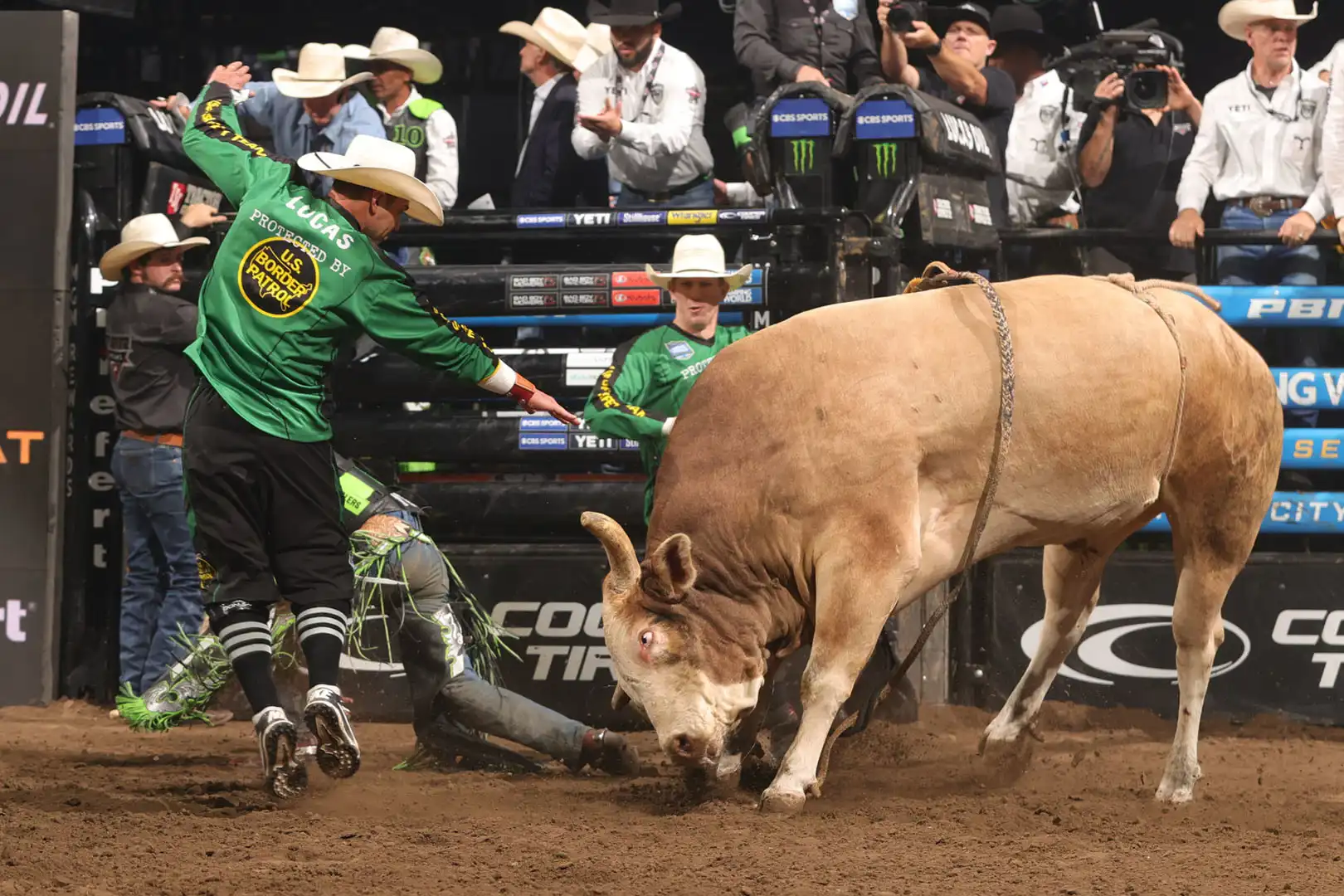 a6eeac39-6c9f-46e7-b695-3b77441a9f9c