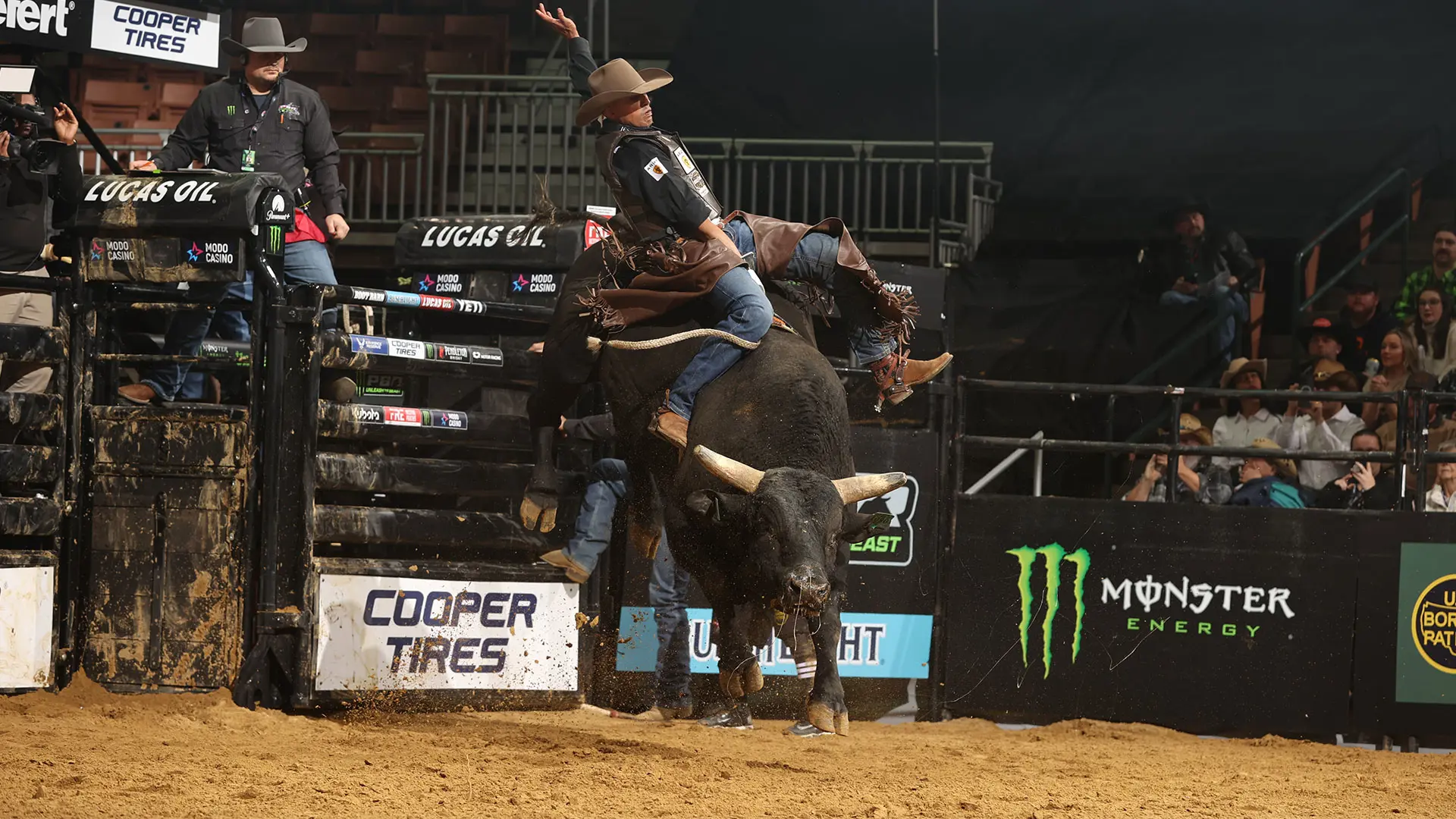 Where to Watch: Unleash The Beast stop No. 2 Modo Casino PBR Chicago
